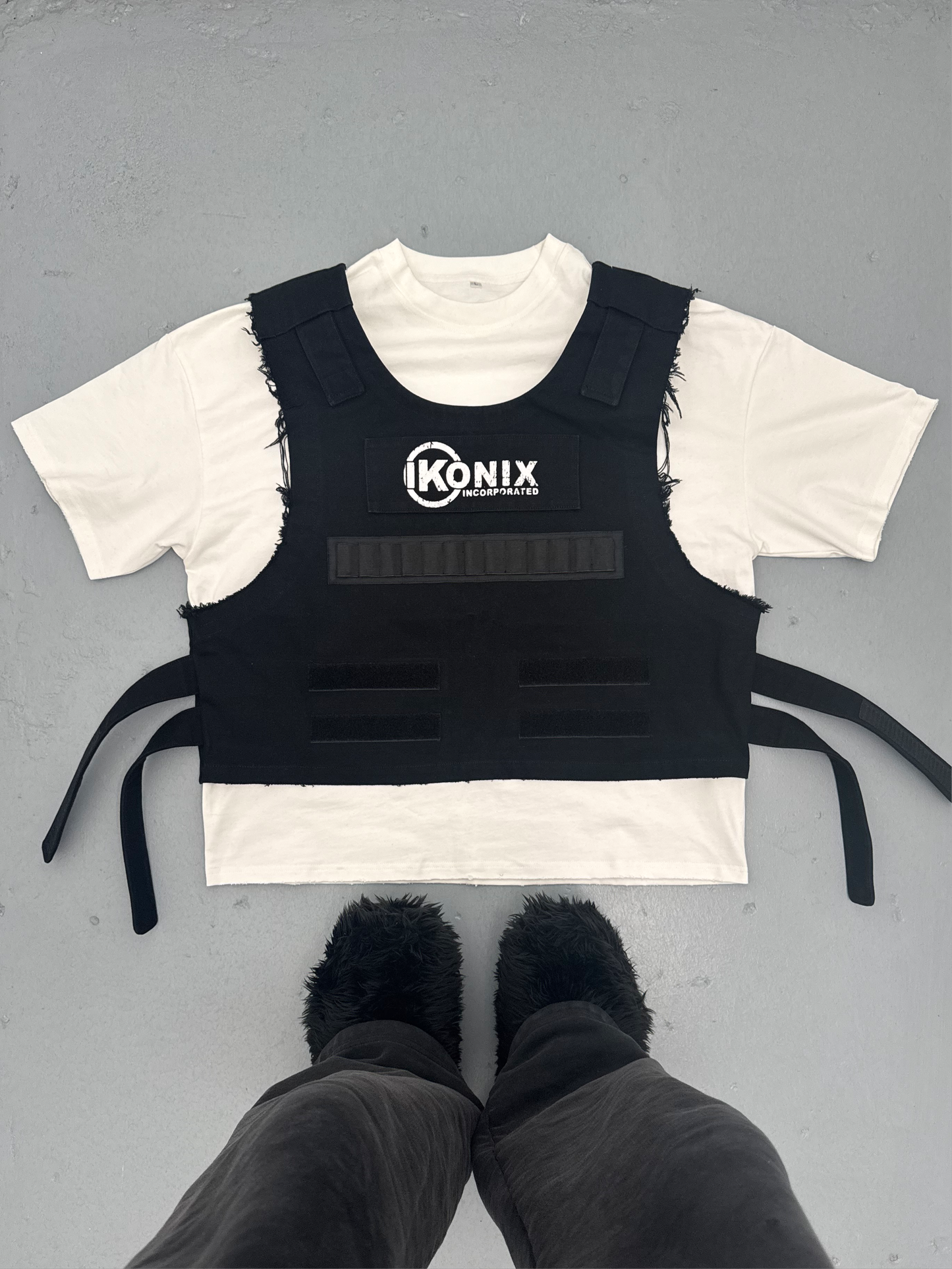 (NEW 2025) Tactical Vest Tee (white)